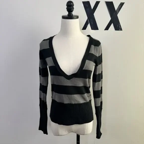 Vintage Y2K Striped Deep V Neck Sweater Ribbed Soft Girl Emo Scene Grunge M - Picture 2 of 7